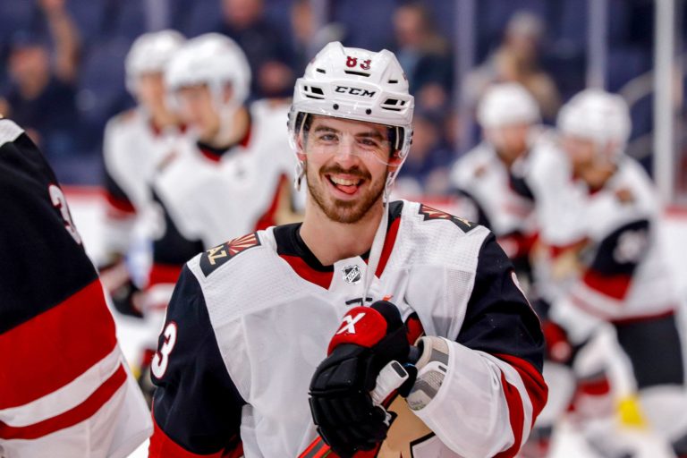 Conor Garland est récupéré par Xavier Demers - Le Pool de ...